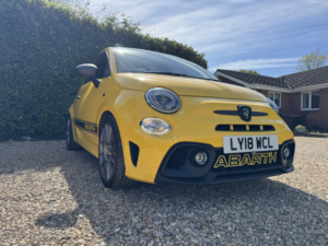 2018 Abarth 595 1.4 Abarth 595 Competizione 1.4 Tjet 180hp Mta in Yellow — image 3