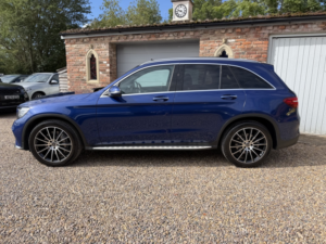 2018 Mercedes-Benz Glc 2.1 Glc250d Amg Line in Blue — image 4