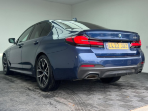 2022 BMW 5 Series 2.0 530e 12kwh M Sport Steptronic Euro 6 (s/s) 4dr in Blue — image 6