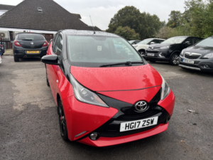 2017 Toyota Aygo 1.0 Vvt-I X-Cite 4 Red Bi-Tone in Red — image 5