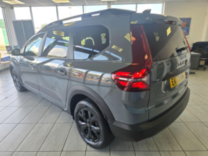 2023 Dacia Jogger 1.0 Tce Extreme in Grey — image 5
