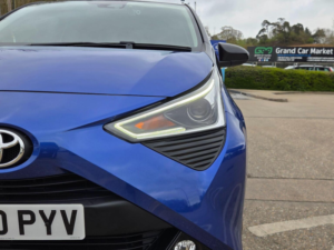2020 Toyota Aygo 1.0 Vvt-I X-Clusiv X-Shift Euro 6 5dr in Blue — image 6