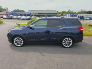 2018 Ssangyong Tivoli Xlv 1.6d Ultimate Auto 4WD Euro 6 5dr in Blue — image 2