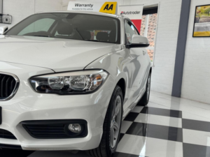 2017 BMW 1 Series 1.5 118i Se Euro 6 (s/s) 3dr in White — image 5