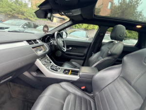 2017 Land Rover Range Rover Evoque Td4 Hse Dynamic in Silver — image 2