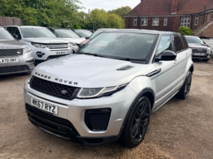 2017 Land Rover Range Rover Evoque Td4 Hse Dynamic in Silver — image 3