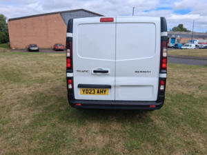 2023 Renault Trafic 2.0 Dci Blue Ll30 Start Panel Van 5dr Diesel Manual L2 H1 Euro 6 (s/s) (130 Ps) in White — image 4