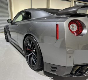2009 Nissan Gt-R 3.8 V6 Premium Edition Auto 4WD Euro 4 2dr in Grey — image 5