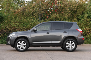 2011 Toyota Rav4 2.2 D-Cat Xt-R Auto 4WD Euro 5 5dr in Grey — image 6