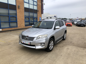 2010 Toyota Rav4 2.2 D-4d Xt-R in Silver — image 4