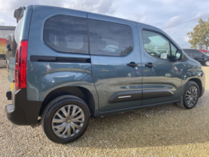 2025 Citroen Berlingo Wheelchair Accessible Vehicle 1.5 Berlingo M Plus Bluehdi 100 S&s 6-Speed Manual (wav) in Blue — image 2