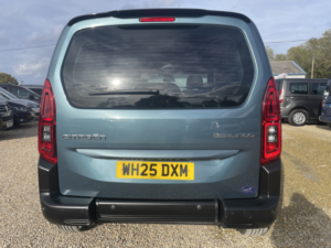 2025 Citroen Berlingo Wheelchair Accessible Vehicle 1.5 Berlingo M Plus Bluehdi 100 S&s 6-Speed Manual (wav) in Blue — image 3