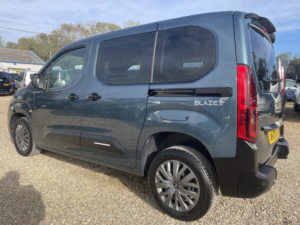 2025 Citroen Berlingo Wheelchair Accessible Vehicle 1.5 Berlingo M Plus Bluehdi 100 S&s 6-Speed Manual (wav) in Blue — image 4