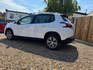 2016 Peugeot 2008 1.2 Puretech Active Euro 6 5dr in White — image 4