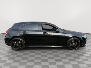2018 Mercedes-Benz A Class 1.3 A200 Amg Line (executive) Hatchback 5dr Petrol 7g-Dct Euro 6 (s/s) (163 Ps) in Black — image 6