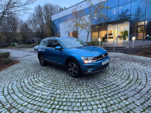 2019 Volkswagen Tiguan 1.5 Tsi Evo Se Navigation Euro 6 (s/s) 5dr in Blue — image 4