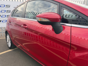 2016 Ford Fiesta 1.0t Ecoboost Titanium Hatchback 5dr Petrol Manual Euro 6 (s/s) (100 Ps) in Red — image 3