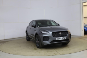 2019 Jaguar E-Pace 2.0 D150 Chequered Flag Auto AWD Euro 6 (s/s) 5dr in Grey — image 3