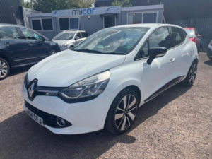 2014 Renault Clio 1.5 Dci Dynamique S Medianav Euro 5 (s/s) 5dr in White — image 4