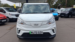 2022 Maxus Edeliver 3 50.23kwh Panel Van 5dr Electric Auto Fwd L1 (122 Ps) in White — image 2
