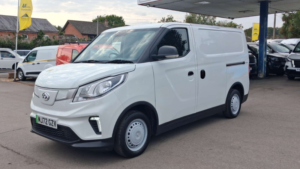 2022 Maxus Edeliver 3 50.23kwh Panel Van 5dr Electric Auto Fwd L1 (122 Ps) in White — image 4