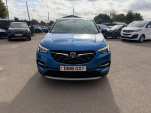 2018 Vauxhall Grandland X 1.6 Turbo D Blueinjection Sport Nav Auto Euro 6 (s/s) 5dr in Blue — image 2