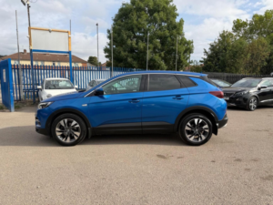 2018 Vauxhall Grandland X 1.6 Turbo D Blueinjection Sport Nav Auto Euro 6 (s/s) 5dr in Blue — image 3