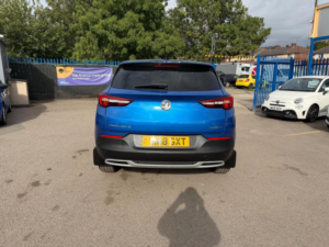 2018 Vauxhall Grandland X 1.6 Turbo D Blueinjection Sport Nav Auto Euro 6 (s/s) 5dr in Blue — image 5