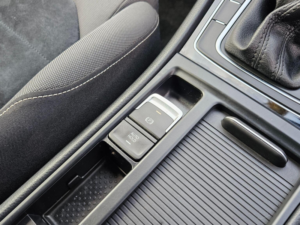 2019 Volkswagen Golf 1.6 Tdi Gt DSG Euro 6 (s/s) 5dr in Black — image 4