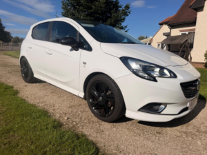 2015 Vauxhall Corsa 1.4i Ecotec Limited Edition Euro 6 5dr in White — image 2