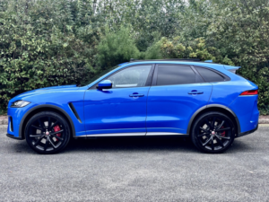 2019 Jaguar F-Pace 5.0 V8 Svr in Blue — image 6