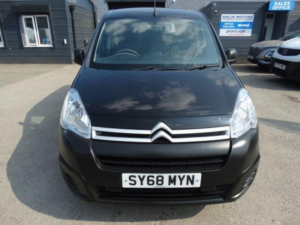 2018 Citroen Berlingo 1.6 Bluehdi 850 Enterprise L1 5dr in Black — image 2