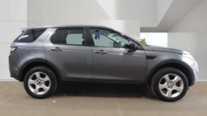 2017 Land Rover Discovery Sport 2.0 Ed4 Pure in Grey — image 6