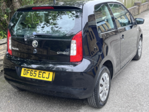 2015 Skoda Citigo 1.0 Mpi Se Hatchback 3dr Petrol Manual Euro 5 (60 Ps) in Black — image 5