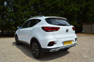 2021 MG MG Zs 1.0 T-Gdi Exclusive in White — image 6