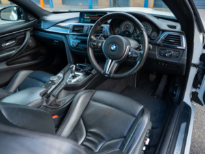 2016 BMW M4 3.0 M4 Semi-Auto 2dr in White — image 3