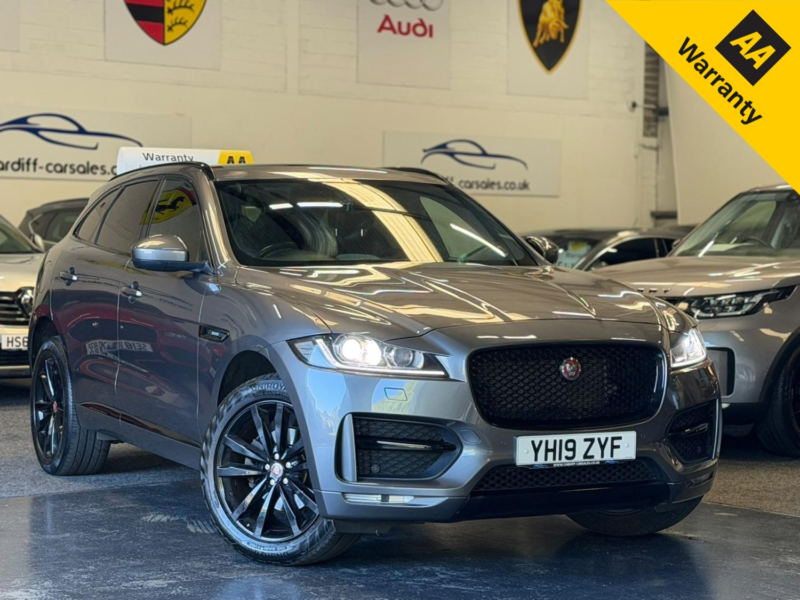 2019 Jaguar F-Pace 2.0 D180 R-Sport in Grey — image 1