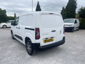 2021 Peugeot Partner 1.5 Bluehdi 1000 Professional in White — image 6