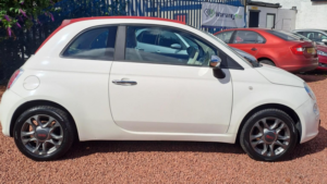 2010 Fiat 500c 1.2 Pop in White — image 2