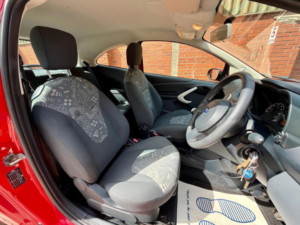 2013 Ford Ka 1.2 Edge Euro 5 (s/s) 3dr in Red — image 3