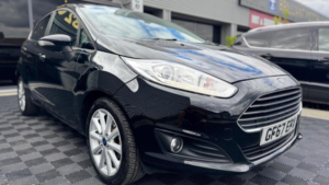 2017 Ford Fiesta 1.0t Ecoboost Titanium Euro 6 (s/s) 5dr in Black — image 2