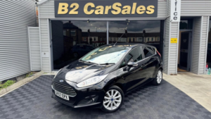 2017 Ford Fiesta 1.0t Ecoboost Titanium Euro 6 (s/s) 5dr in Black — image 4