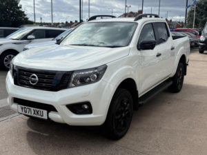 2021 Nissan Navara 2.3 Dci N-Guard Auto 4WD Euro 6 4dr in White — image 5