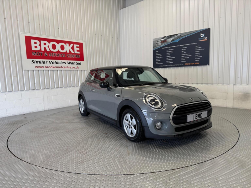 2018 MINI Hatch 1.5 Cooper Euro 6 (s/s) 3dr in Grey — image 1