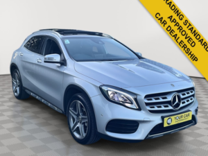2017 Mercedes-Benz Gla 2.1 Gla200d Amg Line (premium Plus) SUV 5dr Diesel 7g-Dct 4matic Euro 6 (s/s) (136 Ps) in Silver — image 2