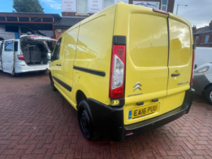 2016 Citroen Dispatch 1.6 1000 Hdi Enterprise Fwd L1 H1 5dr in Yellow — image 3