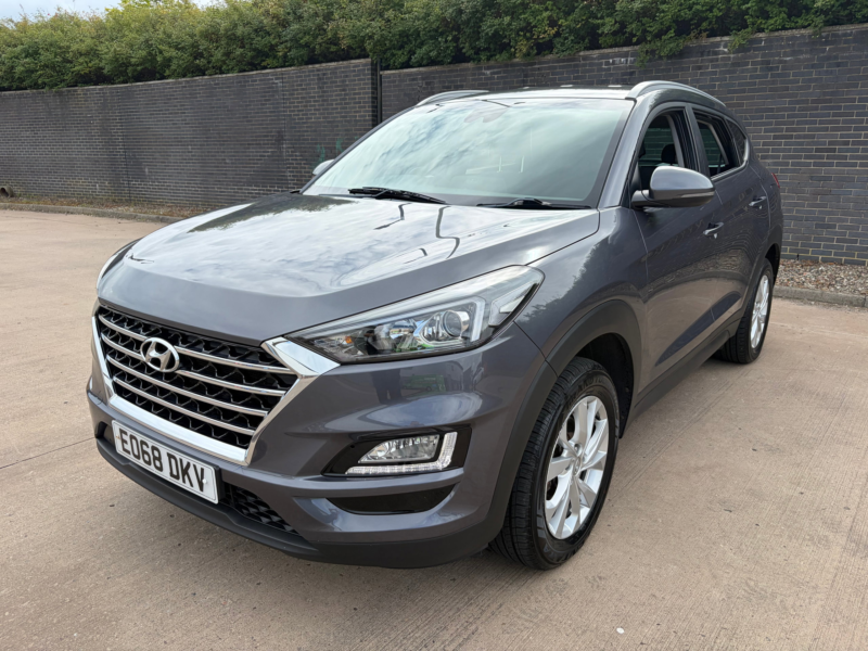 2018 Hyundai Tucson 1.6 Gdi Blue Drive Se Nav SUV 5dr Petrol Manual Euro 6 (s/s) (132 Ps) in Grey — image 1
