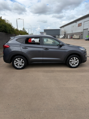 2018 Hyundai Tucson 1.6 Gdi Blue Drive Se Nav SUV 5dr Petrol Manual Euro 6 (s/s) (132 Ps) in Grey — image 6