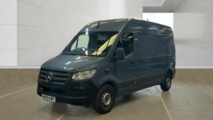2020 Mercedes-Benz Esprinter 55kwh Progressive Auto Fwd L2 H2 5dr 20kw Charger in Grey — image 2
