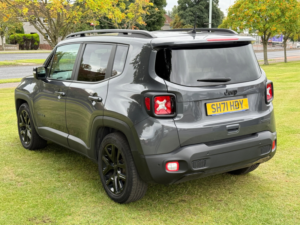 2022 Jeep Renegade 1.3 Gse T4 Night Eagle SUV 5dr Petrol Ddct Euro 6 (s/s) (150 Ps) in Grey — image 5